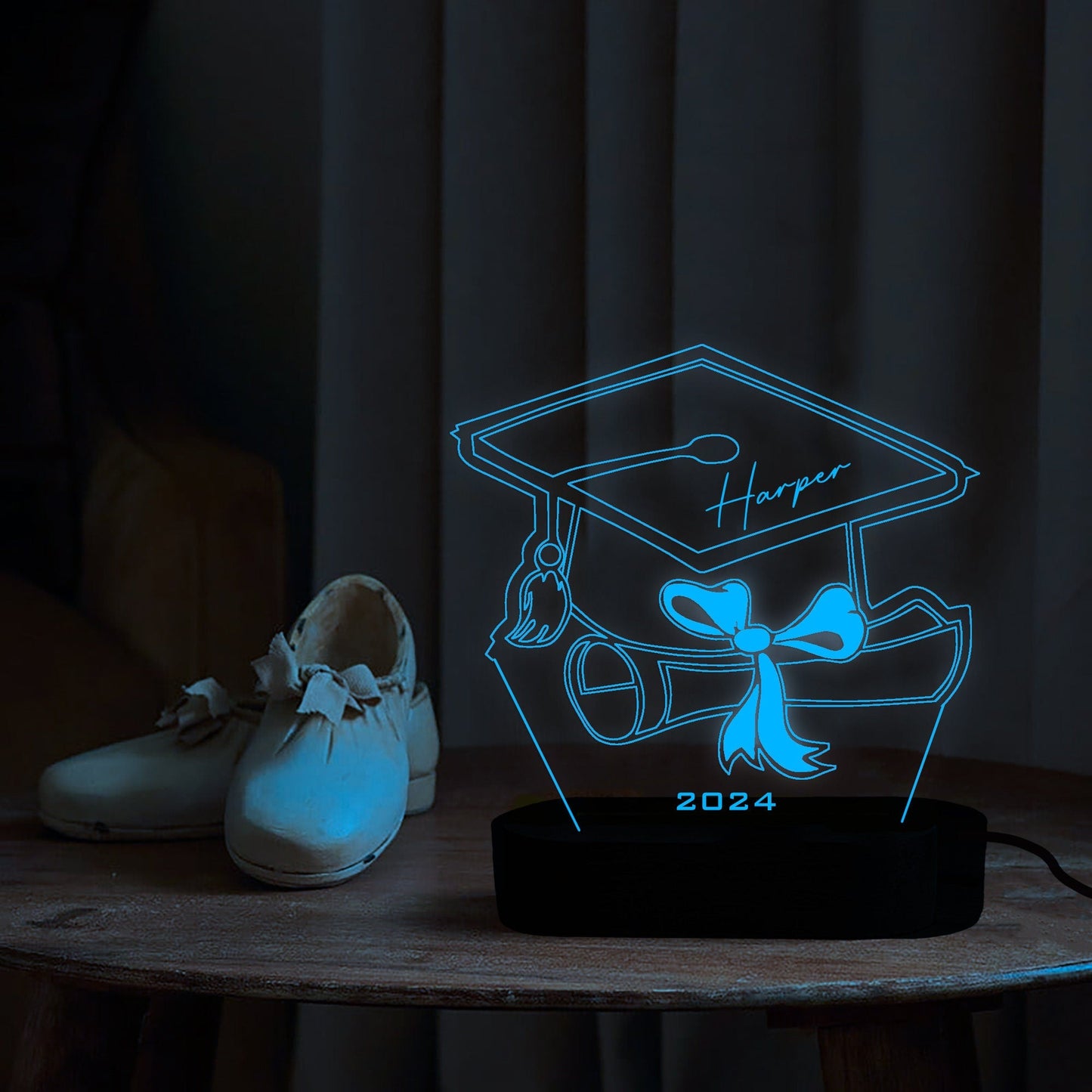 Personalized Graduation Cap Night Light, Custom Graduation Gift - Al Marwati Decor
