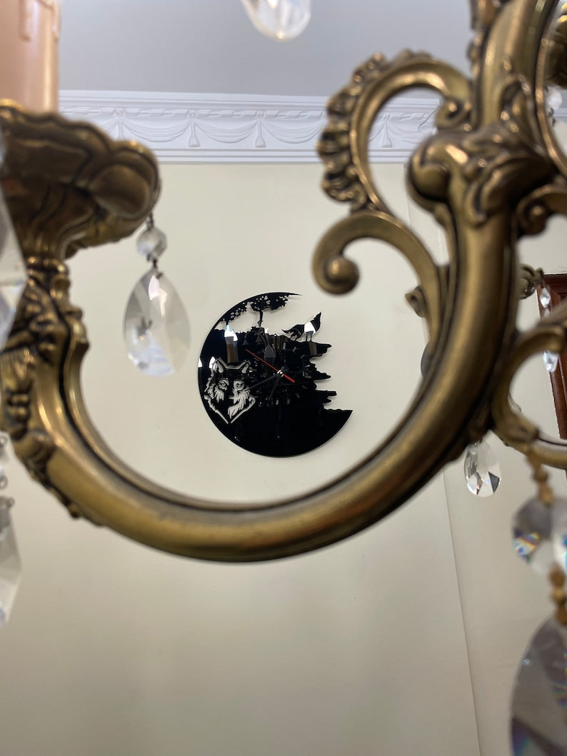 Black Wolf Acrylic-Like-Glass Wall Clock - Al Marwati Decor